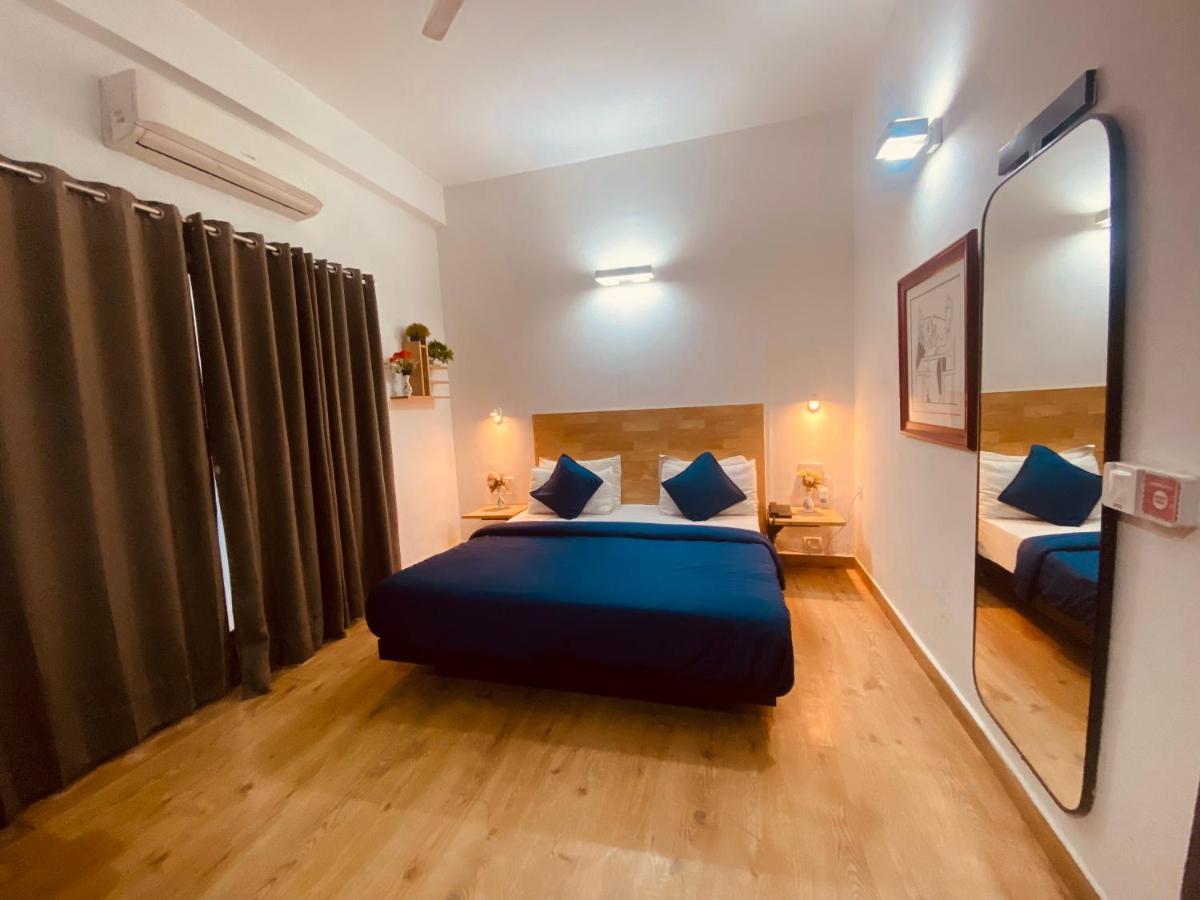 Divine Inn Couple Friendly Hotel Near Sector 51 Metro Station Noida Buitenkant foto